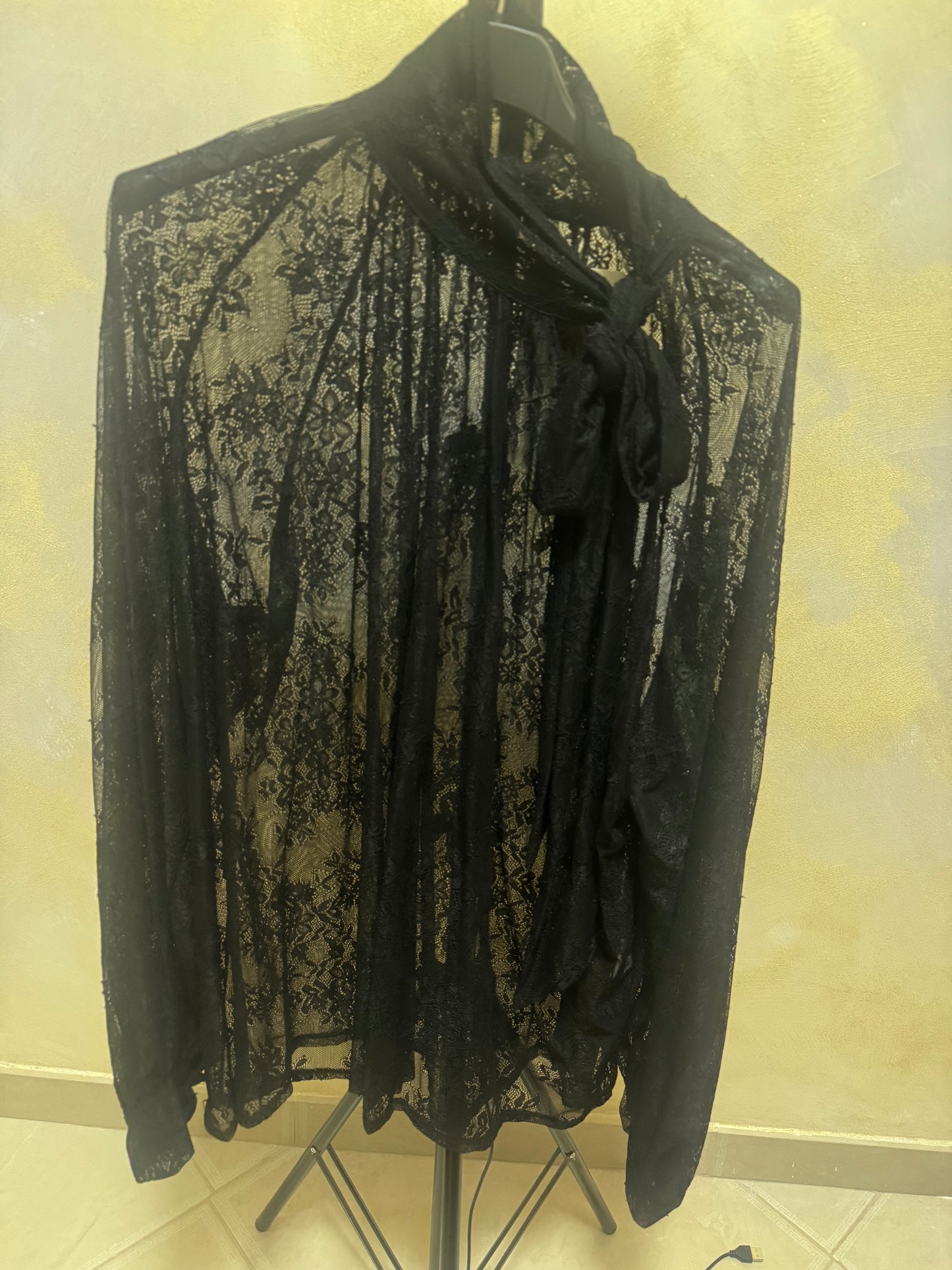 Blusa in pizzo