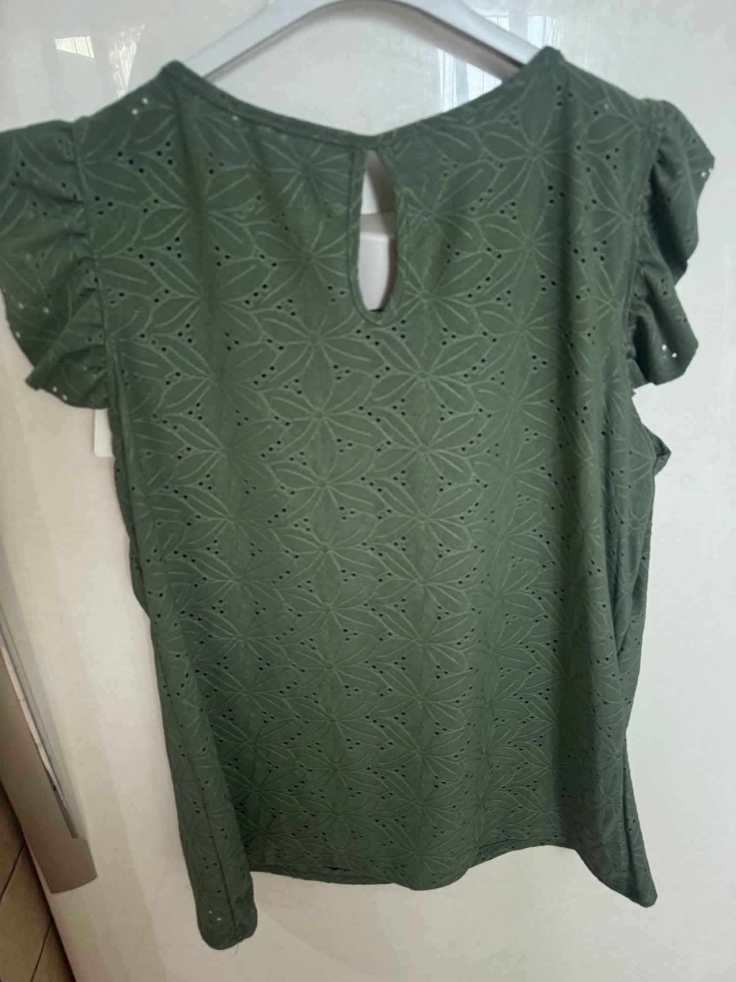 T-shirt forata