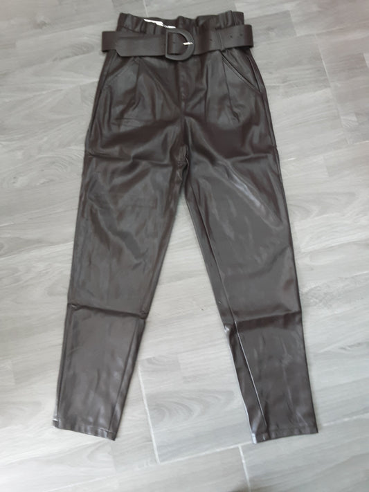 Pantalone ecopelle caramella